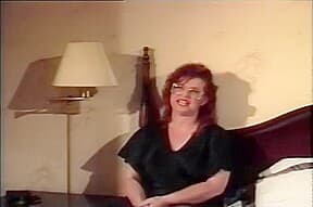 Sexy Mature Jennie is Taking Curvy Womenhood Back!