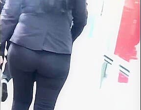 Thick Phat Ass Latin Milf